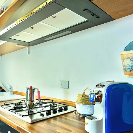 Doctorj's House * ليتْسّينو